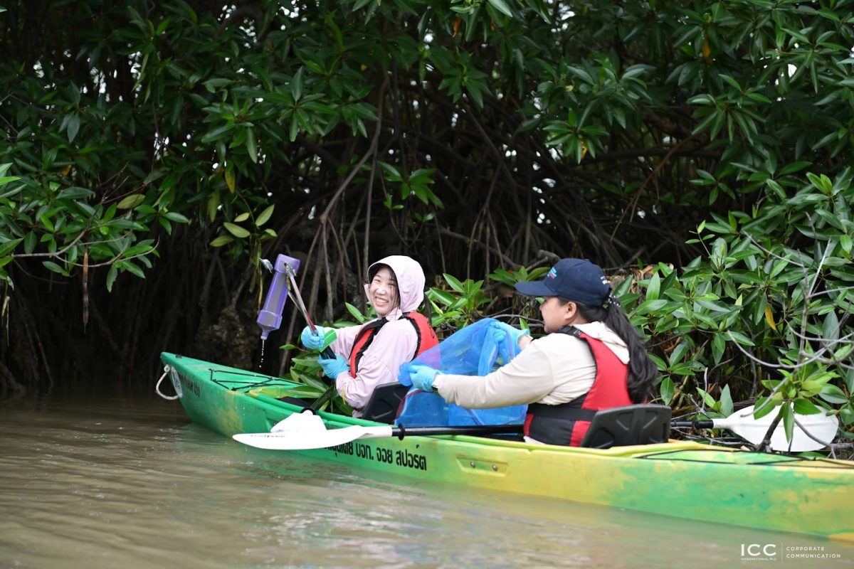 ICC Green Legacy มรดกสีเขียวสู่อนาคตที่ยั่งยืน เดินหน้าภารกิจรักษ์สิ่งแวดล้อม พายเรือเก็บขยะ ฟื้นฟูปากอ่าวคลองสรรพสามิต เขตบางขุนเทียน