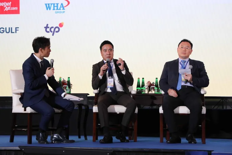 AMATA VN SHINES AT THAILAND-VIETNAM FORUM; AMATA VN MEETS PRES. TO LAM TO REFORGE STRATEGIC TIES