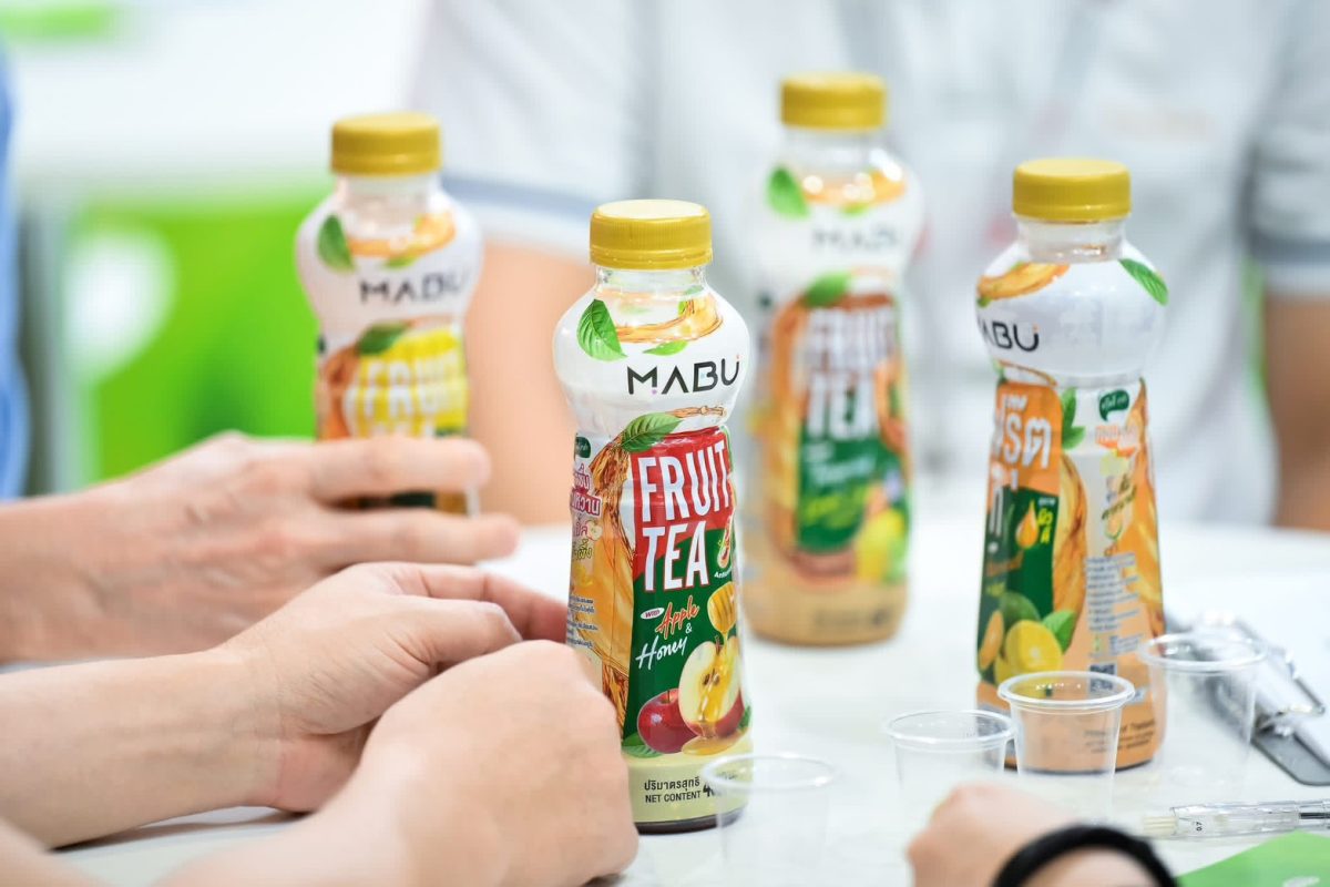 "โรแยล พลัส" เปิดตัว "Fruit Tea Naturally Refreshing" ชูทัพนวัตกรรมเครื่องดื่ม รุกเทรนด์สุขภาพ-ไลฟ์สไตล์โลก ในงาน THAIFEX - Anuga Asia 2026