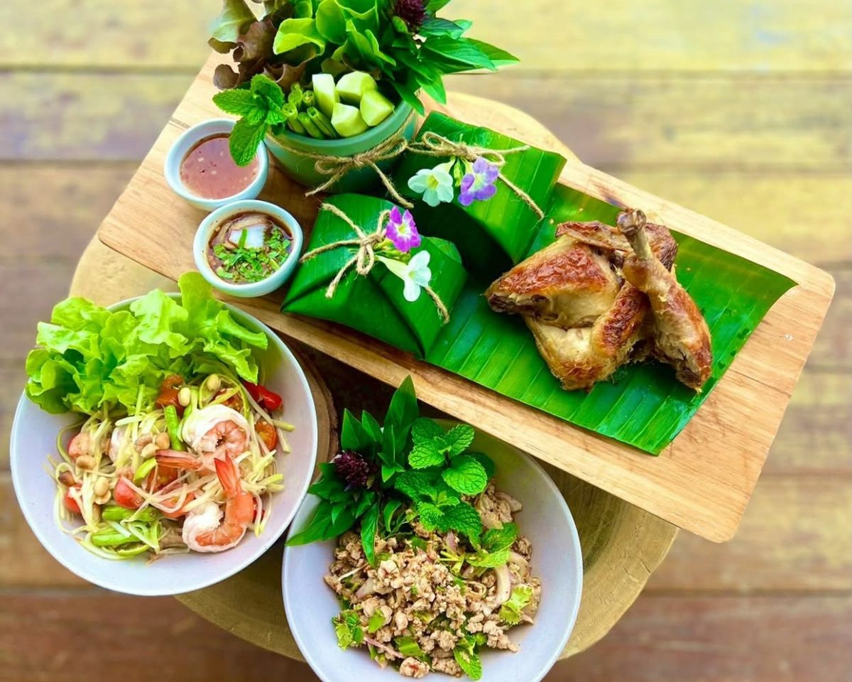 ห้องอาหารรุกข์ คูซีน โรงแรมรุกข์ คีรี เขา...