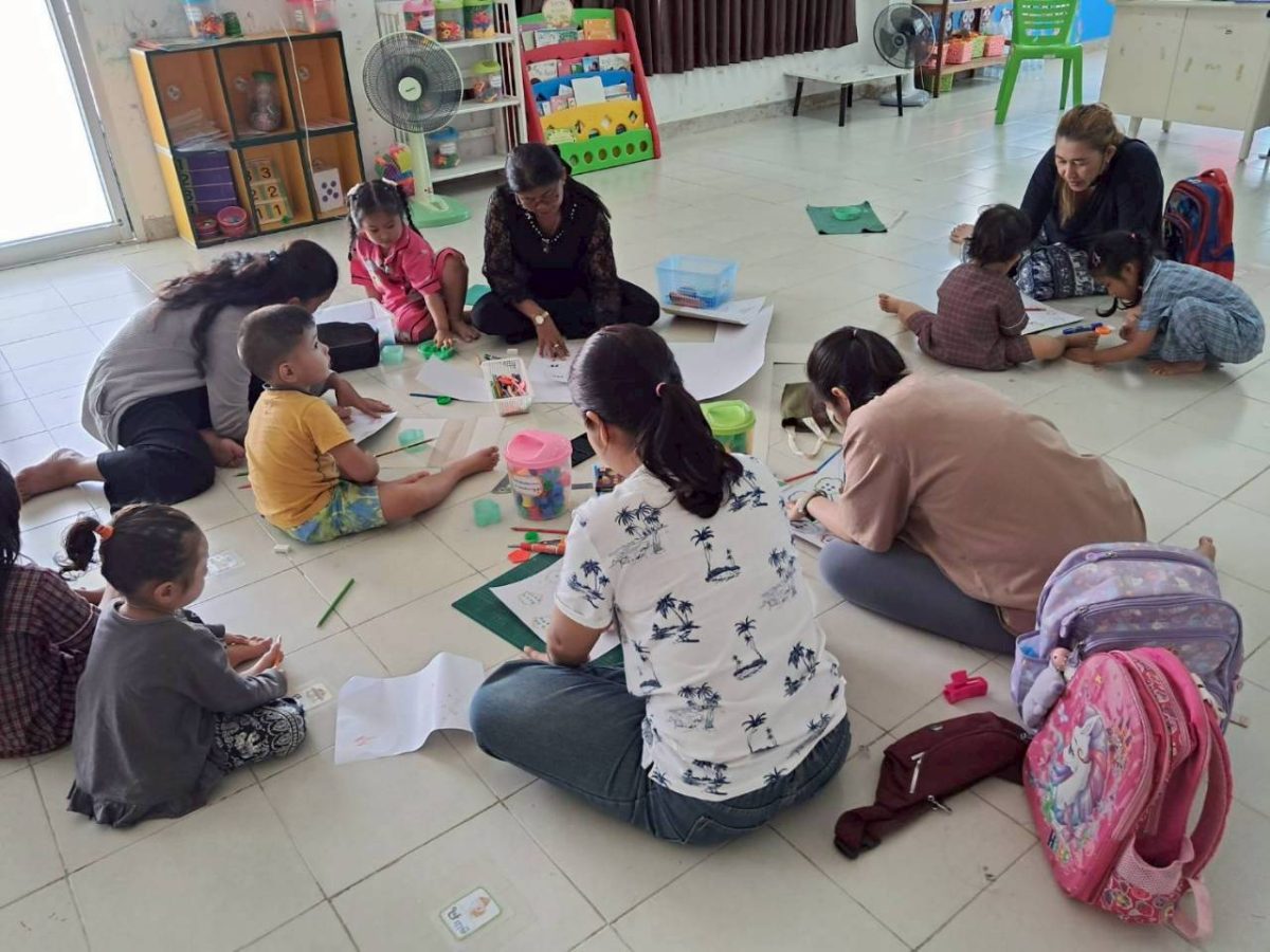 บ่ายวันหนึ่งในศูนย์อบรมเด็กก่อนเกณฑ์วัดหา...