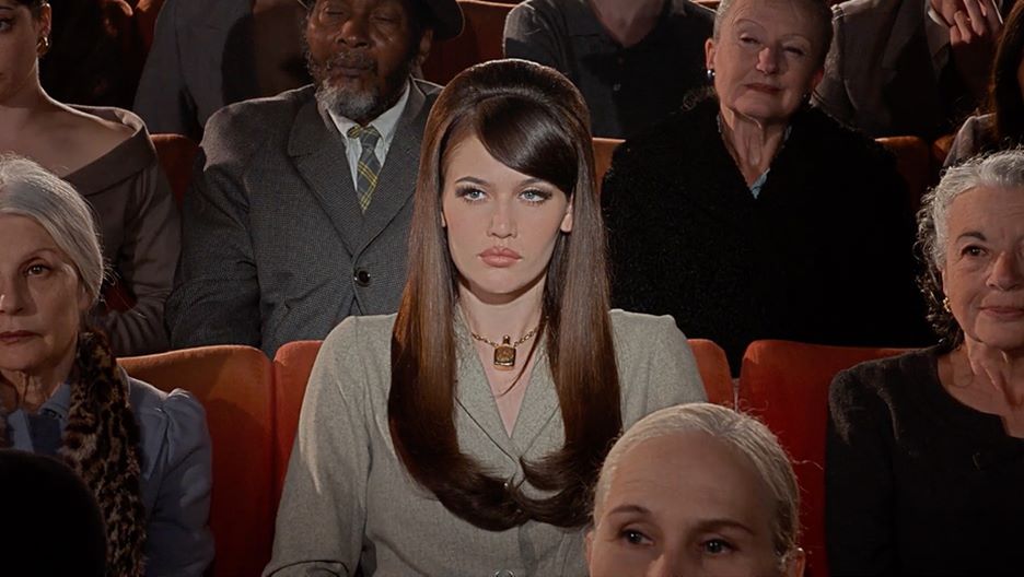 โวคอลควีนคนล่าสุด SIENNA SPIRO ศิลปิน นัก...