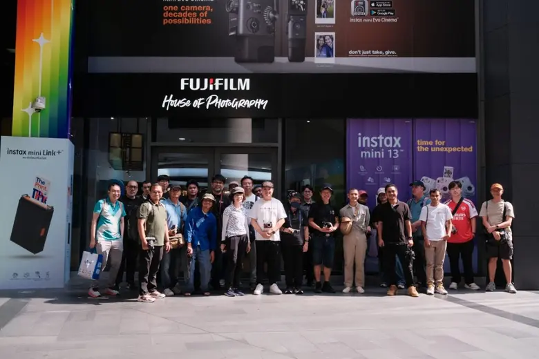 FUJIFILM House of Photography Creative Hub ครบวงจรใ...