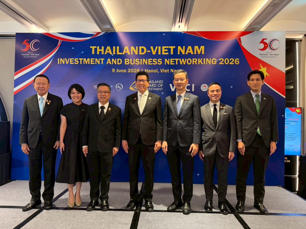 นายสราวุฒิ อยู่วิทยา ประธานเจ้าหน้าที่บริ...