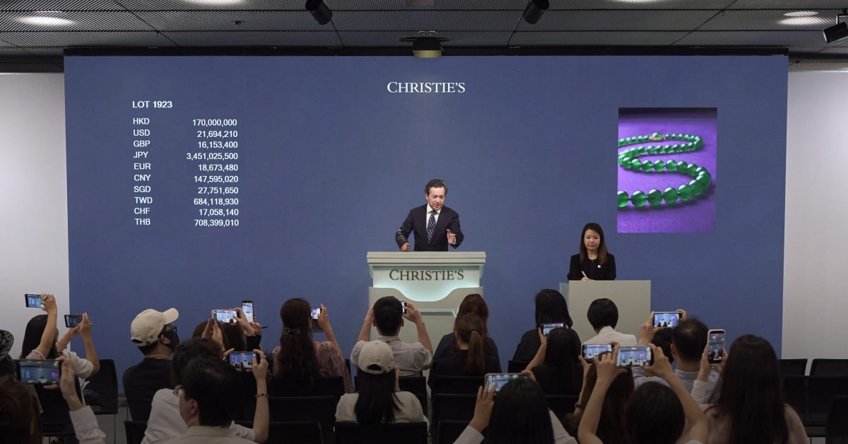 การประมูล Christie's Hong Kong Luxury Liv...