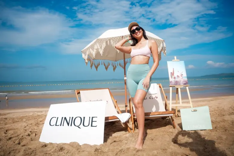 Clinique ยกระดับประสบการณ์สกินแคร์สู่ Wellness Lifestyle ผ่านกิจกรรม "The Ocean Rituals Yoga on The Beach" ผสานการดูแลผิว สุขภาพ และไลฟ์สไตล์เข้าไว้ด้วยกัน