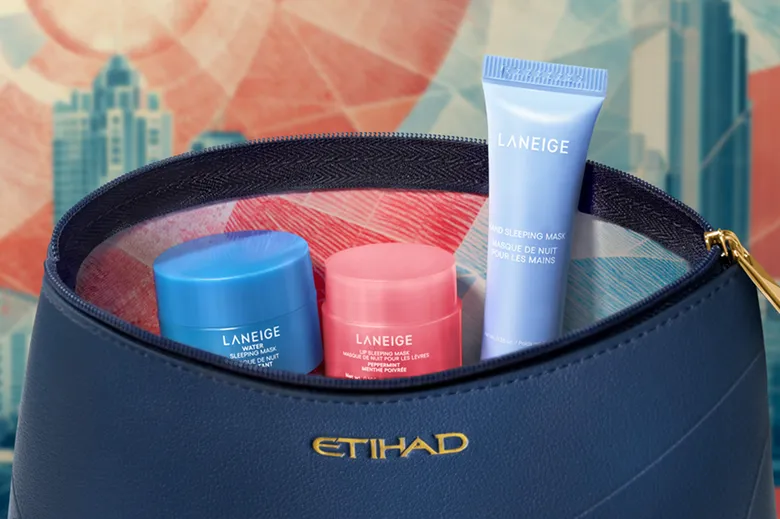 สายการบินเอทิฮัดเปิดตัว Destination Collection ชุด Amenity Kit ใหม่สำหรับผู้โดยสารชั้นธุรกิจ พร้อมความร่วมมือกับ บิวตี้แบรนด์ระดับโลกอย่าง LANEIGE