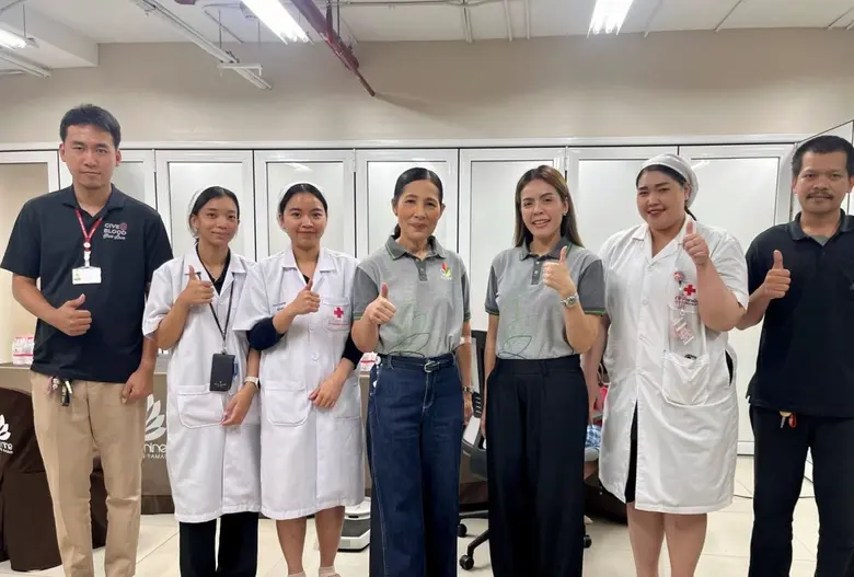 เดอะไนน์ เซ็นเตอร์ พระราม 9 ศูนย์การค้าใน...