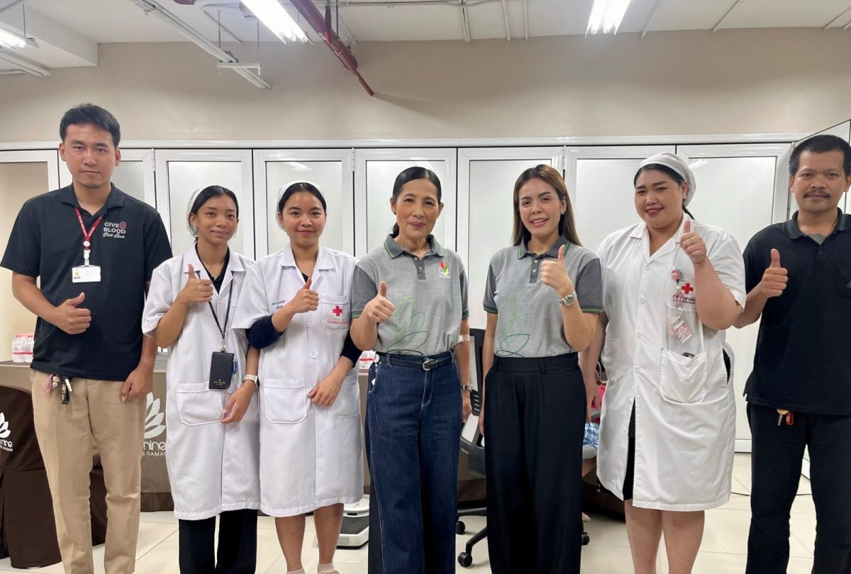 เดอะไนน์ เซ็นเตอร์ พระราม 9 ศูนย์การค้าใน...