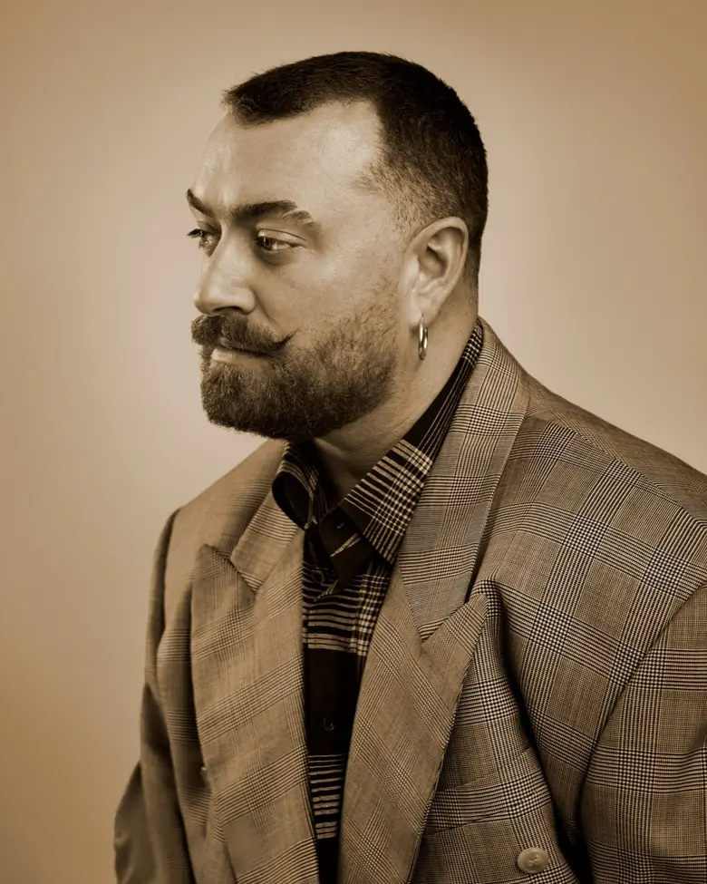 Sam Smith ศิลปินและนักแต่งเพลงเจ้าของรางวัล GRAMMY(...