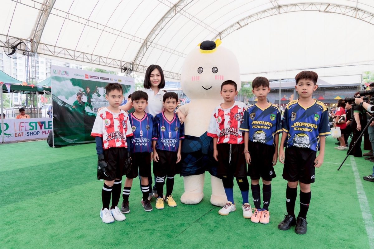 ศูนย์การค้าโรบินสันไลฟ์สไตล์ ในเครือเซ็นท...