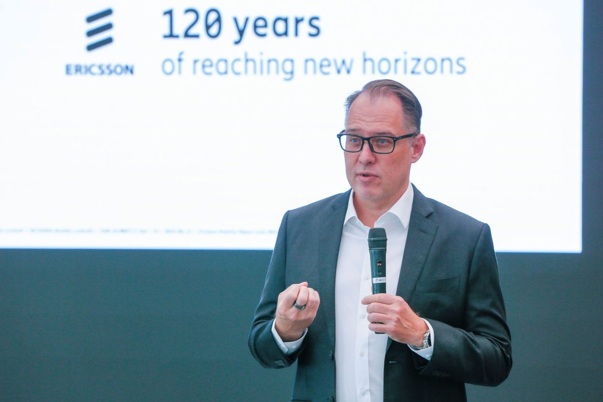 162 million 5G subscriptions added during...