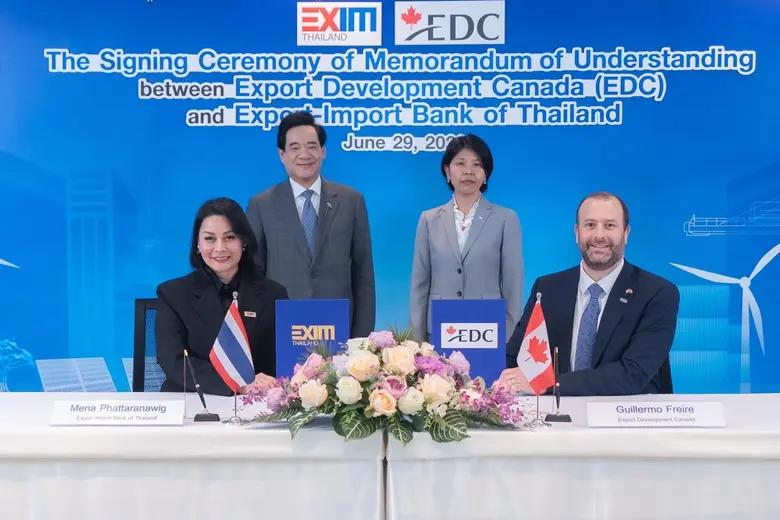 นายปกรณ์ พรรธนะแพทย์ กรรมการ ธนาคารเพื่อก...