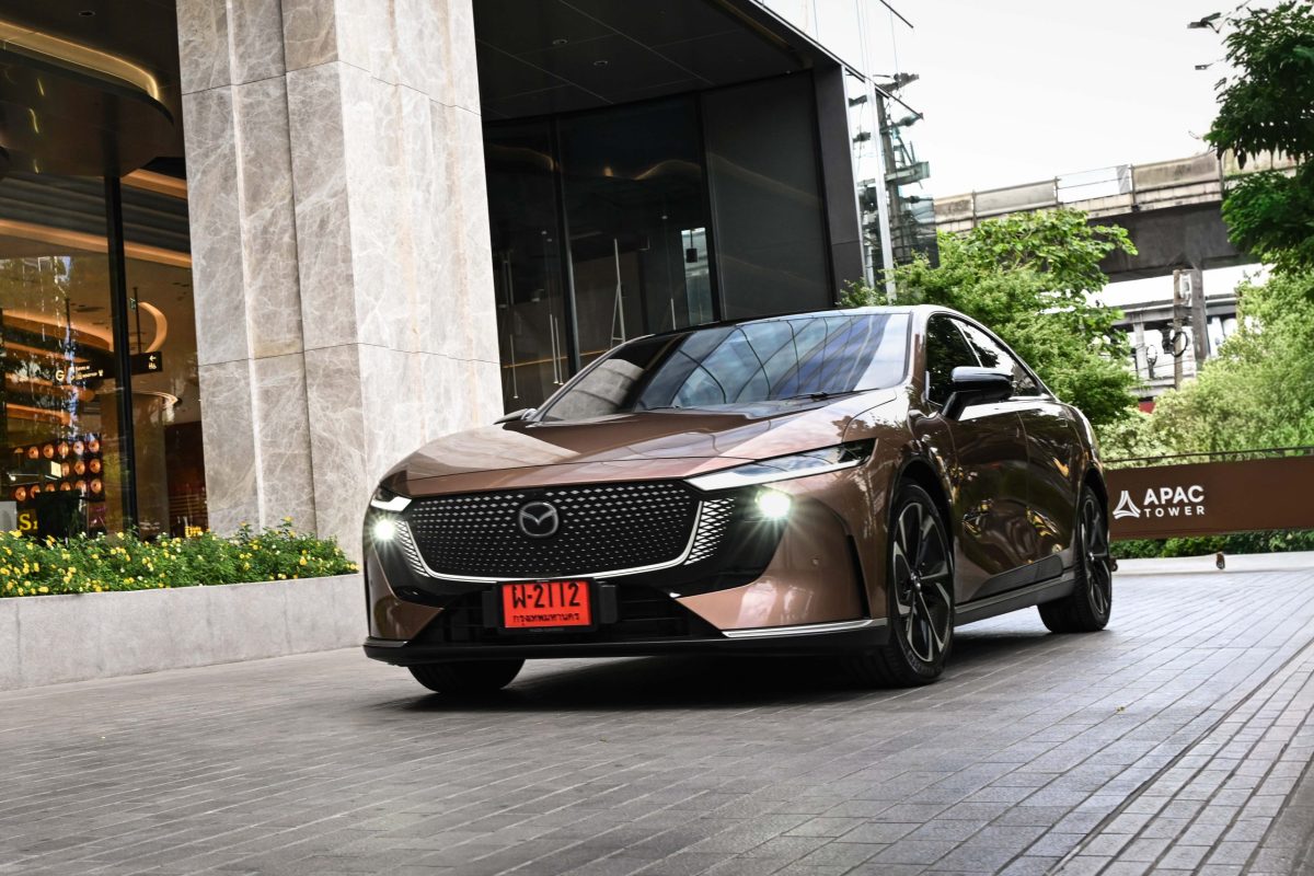 มาสด้าเริ่มส่งมอบ The All-Electric Mazda6...