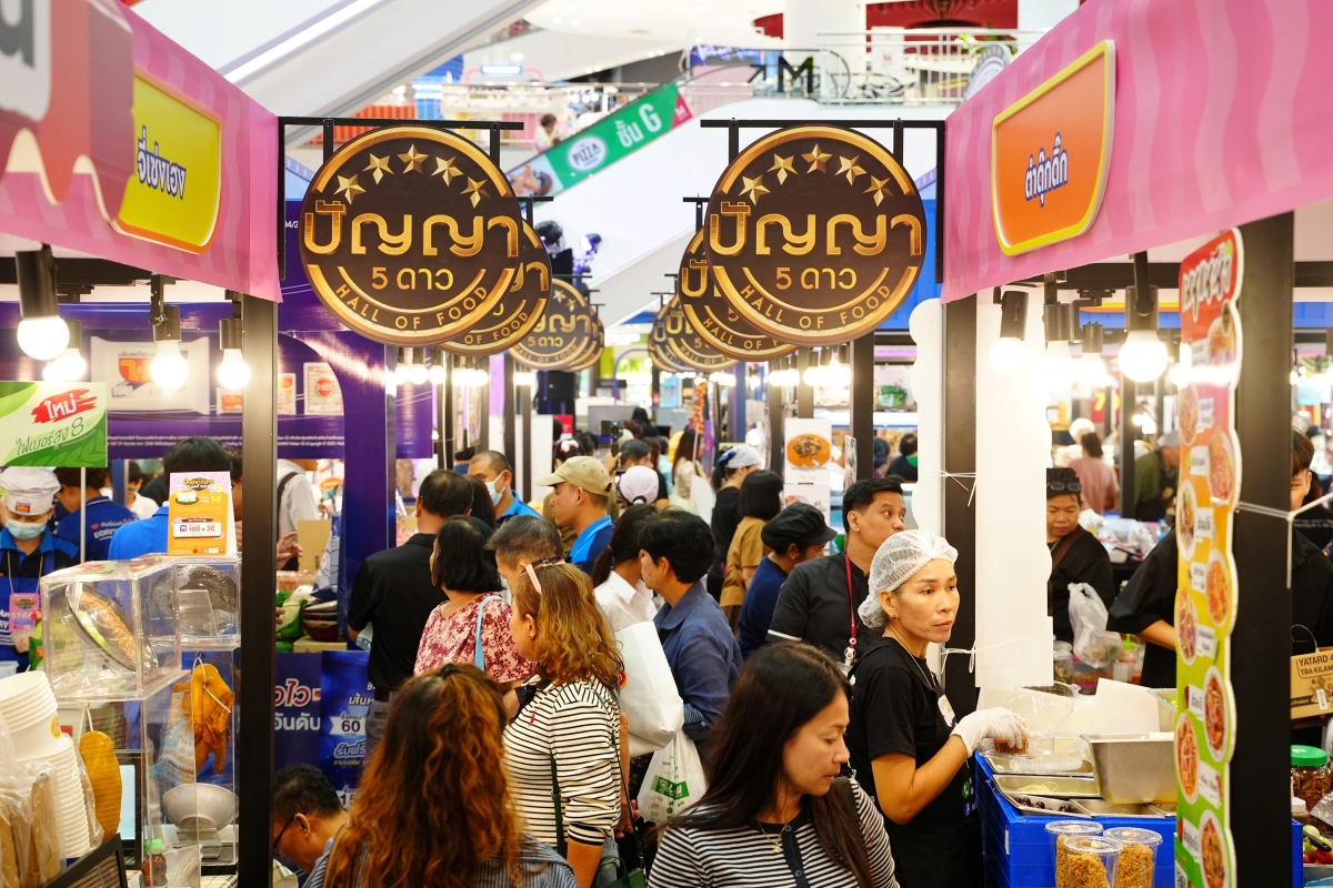 "ปัญญา 5 ดาว อีทส์แฟร์" ยกทัพร้านดังเสิร์ฟความอร่อยอีกครั้ง ที่เดอะมอลล์ไลฟ์สโตร์ บางกะปิ 2-8 ก.ค. นี้