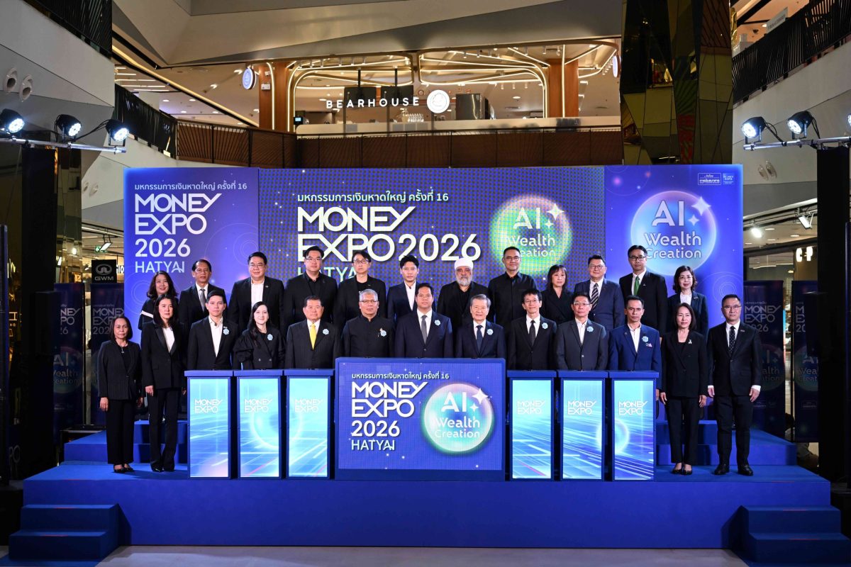 นายสุขเทพ จันทร์ศรีชวาลา ประธานกรรมการบริ...