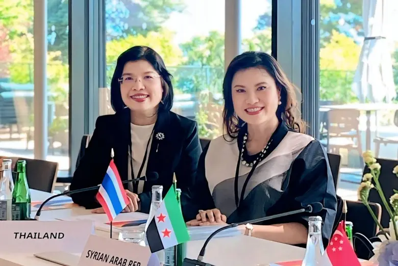 นางศุภจี สุธรรมพันธุ์ รองนายกรัฐมนตรีและร...