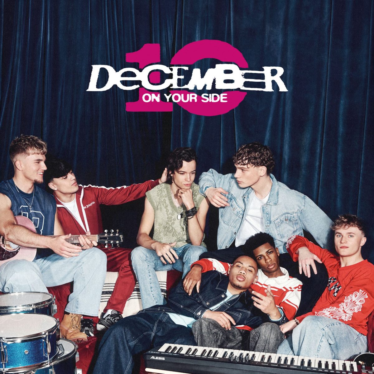สิ้นสุดการรอคอย! December 10 ปล่อย EP แรก On Your Side พร้อมส่งเพลงใหม่ "Us Against The World" ตอกย้ำตำแหน่งบอยแบนด์ดาวรุ่งที่มาแรงที่สุดของอังกฤษ