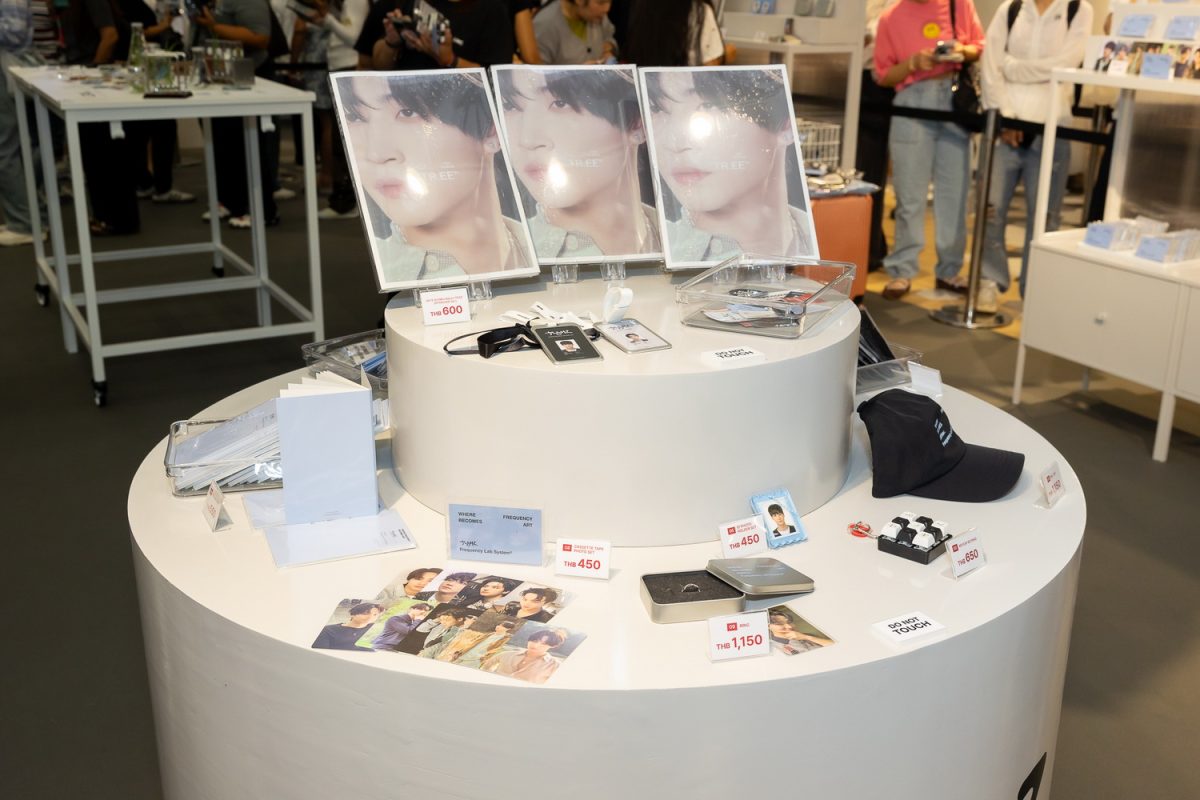 JAY B พาแฟนๆ เดินเข้าสู่โลกของ "TR.EE" ผ่าน "JAY B 3rd MINI ALBUM 'TR.EE' Pop-up Store" สุดเอ็กซ์คลูซีฟที่สยามดิสคัฟเวอรี่