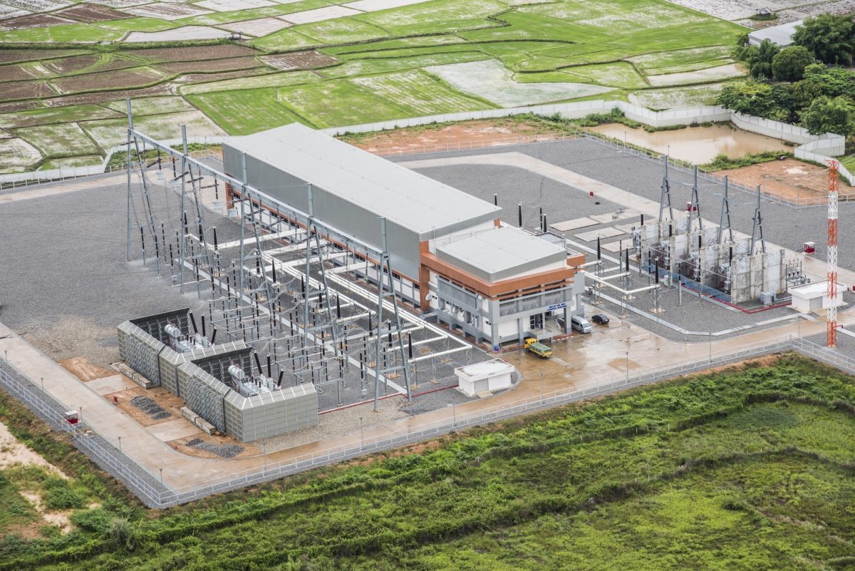 World-first EconiQ retrofill at 550 kV wi...