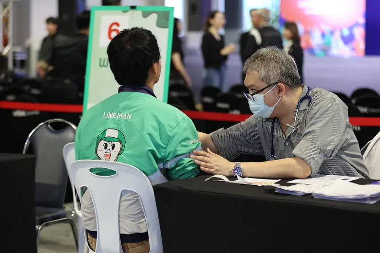LINE MAN และ สสส. ตรวจสุขภาพไรเดอร์ฟรีประจำปี รับมือความเสี่ยง "โรคไม่ติดต่อเรื้อรัง (NCDs)" ที่พบในกลุ่มไรเดอร์