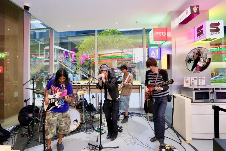 7-Eleven สาขา Cloud 11 พลิกโฉมร้านสะดวกซื้อ ปั้นจุดเช็กอินสุดไวรัล ตอบโจทย์ไลฟ์สไตล์สายสร้างสรรค์