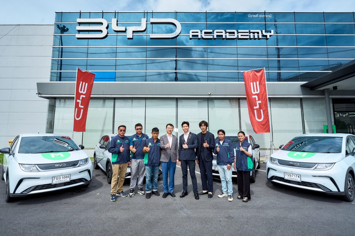 บีวายดี ประเทศไทย ร่วมส่งมอบรถยนต์ไฟฟ้า BYD ให้ LIN...
