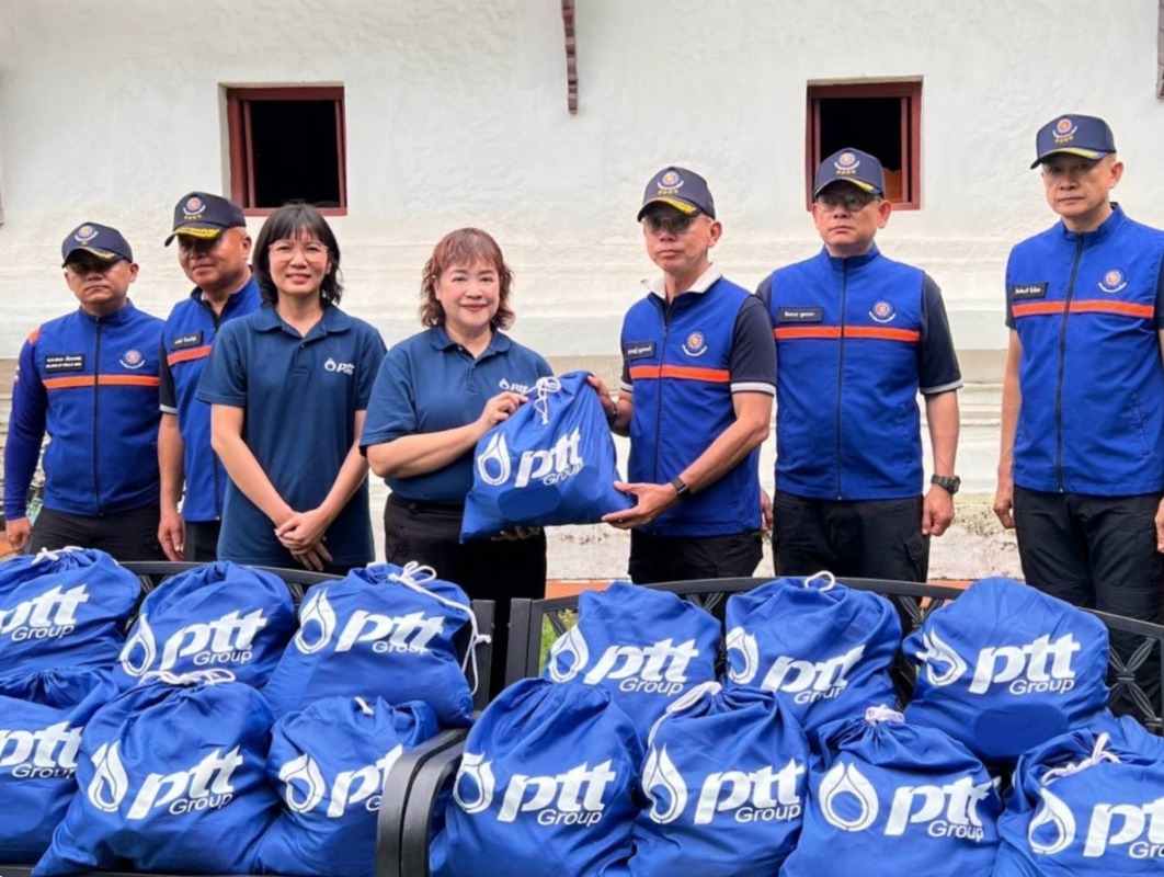 บริษัท ปตท. จำกัด (มหาชน) เร่งส่งมอบถุงยังชีพจำนวน ...