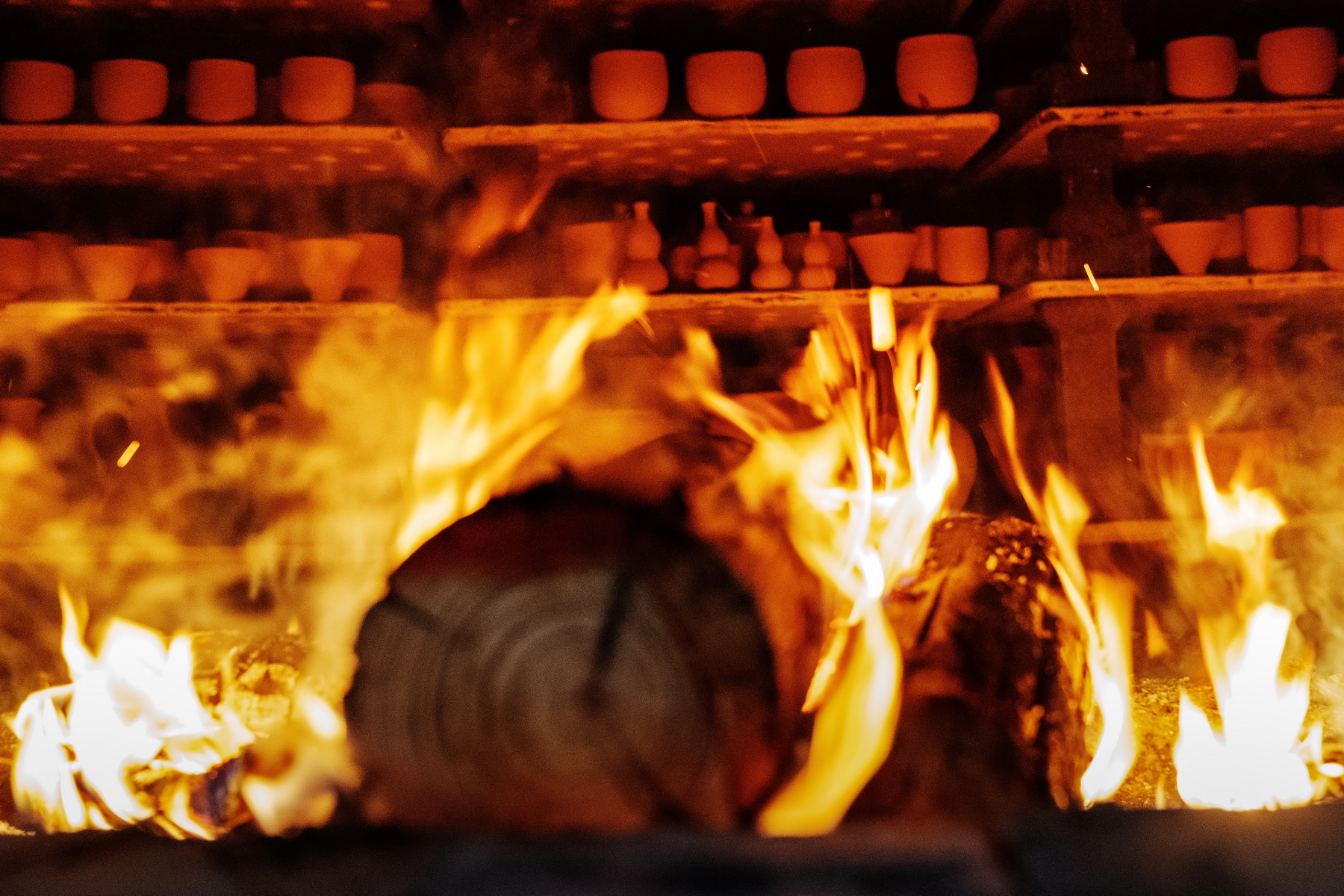 Yingkou Wood-Fired Ceramics: The Ancient Kiln Art Forged by Earth and Fire