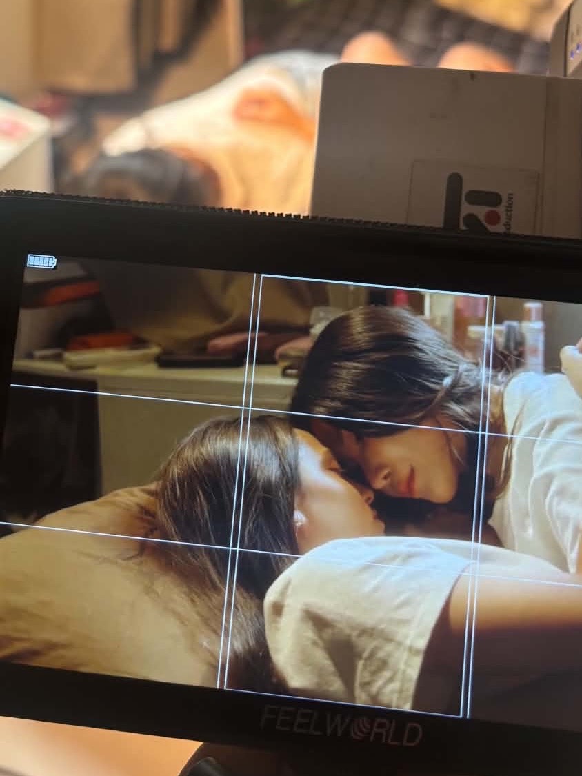 "หนิง ไอลีน" กลับมาในบทใหม่ของศิลปินอิสระ ส่ง "บ่มีดวงเรื่องฮัก" ถ่ายทอดความรักในมุม WLW