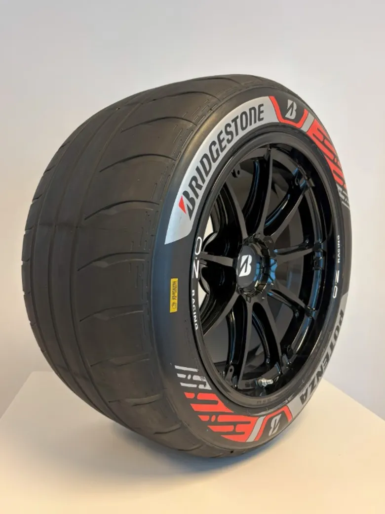 Bridgestone Formula E World Premiere บริดจสโตนเดินหน้าสู่บทใหม่ในฐานะผู้จัดหายางรถยนต์แต่เพียงผู้เดียว สำหรับการแข่งขัน ABB FIA Formula E World Championship