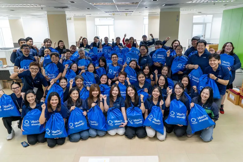 Worldgas by WP Energy Stands by Thai Society Teams up with Department of Energy Business to Deliver Flood Relief in Prachinburi