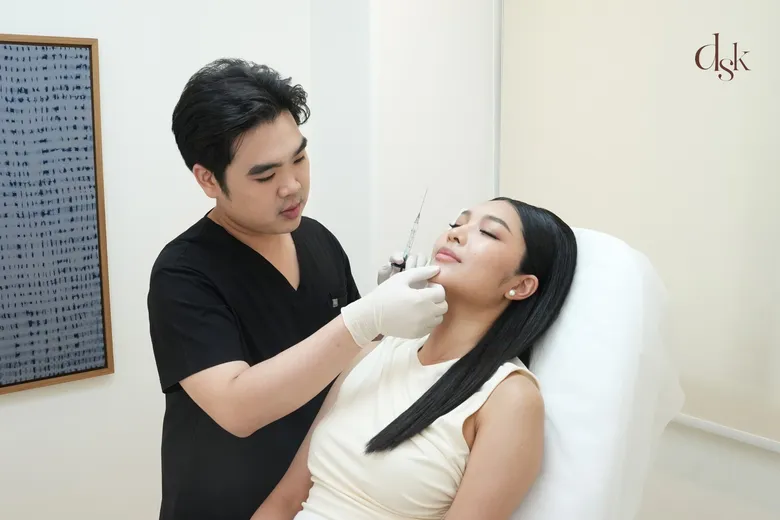 ฉีดโปรแกรมฟิลเลอร์ที่ไหนดี รู้จักประเภทของสารเติมเต็ม วิธีเช็กของแท้ และเกณฑ์เลือกคลินิก