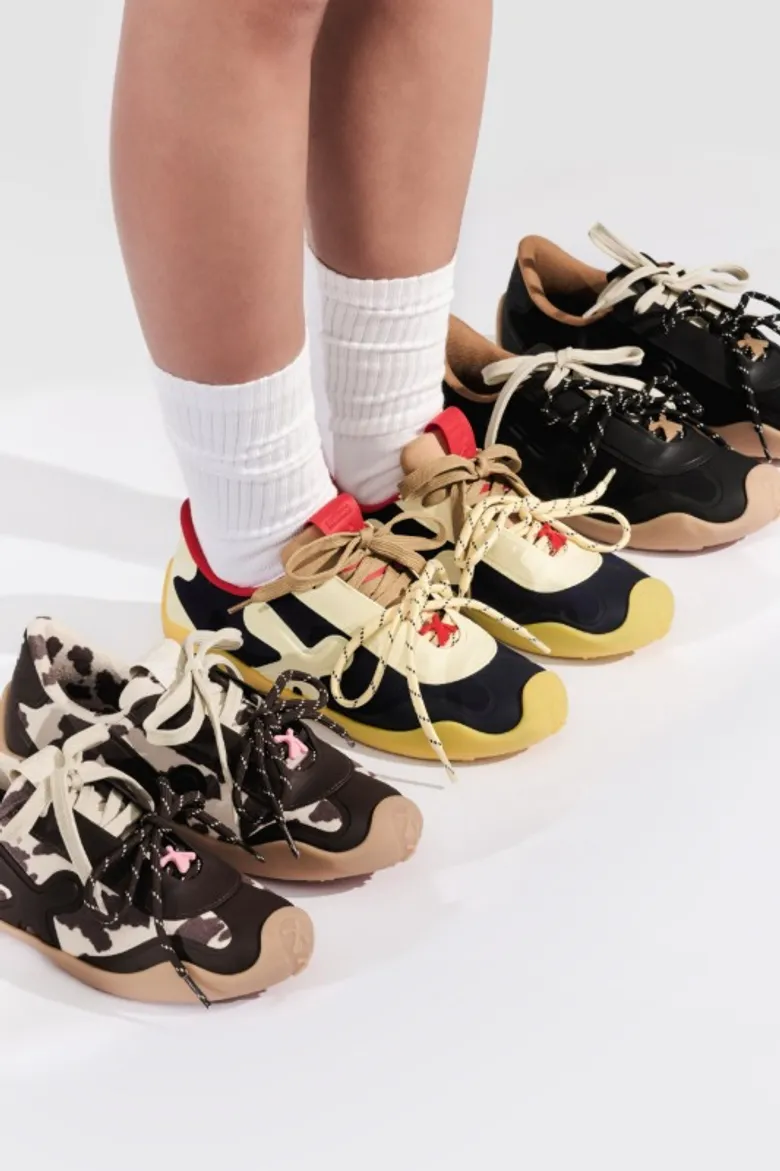 Melissa เปิดตัว "Melissa X" ไลน์สนีกเกอร์แรกของแบรนด์ นิยามใหม่ของ Athleisure ผ่านดีไซน์ที่แตกต่างอย่างมีสไตล์