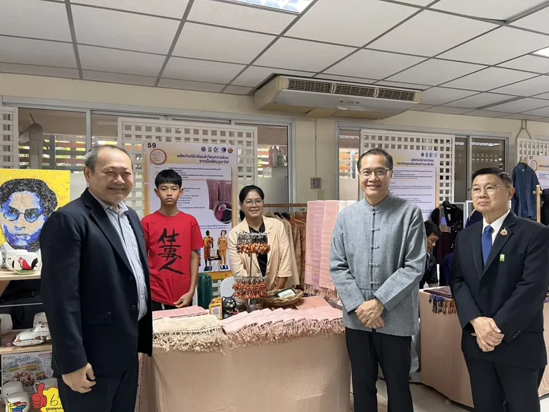 วว. โชว์ "ผลิตภัณฑ์ผ้าสะท้อนความร้อนฯ" ในงานครบรอบ 67 ปี คล้ายวันสถาปนา วช