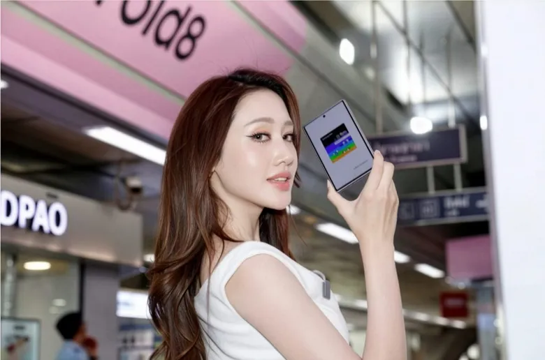 ชาวซัมซุง แตะเสร็จไปไหนก็ไป! Samsung Wallet อัปเดตครบทุกรุ่นที่รองรับ ปักหมุด! เตรียมกดรับสิทธิ์รถไฟฟ้า 20 บาท 1 พ.ย. นี้