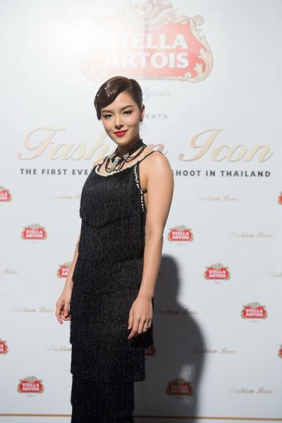 ลิเดีย สวยเจิดเปิดประสบการณ์ถ่ายแฟชั่นไลฟ์ ครั้งแรกในประเทศไทย ในงาน สเตลล่า อาร์ทัว แฟชั่น ไอคอน (Stella Artois Fashion Icon)