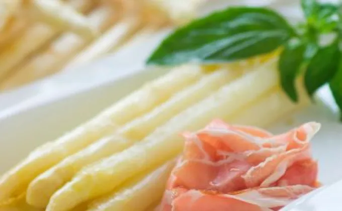 “เทศกาลหน่อไม้ฝรั่งขาว” สไตล์อาหารอิตาเลี่ยน