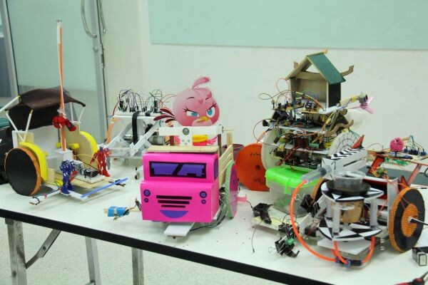 วิศวะหุ่นยนต์ ป.ตรี หลักสูตรใหม่ฟีโบ้ หวังเพิ่มวิศวกรรุ่นใหม่ สู่ตลาดแรงงานอย่างมีคุณภาพ