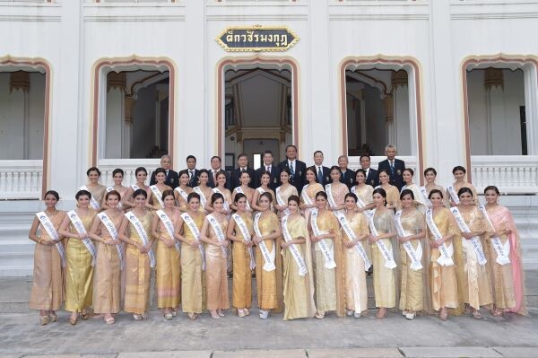 เปิดตัวโฉมงาม 34 คนใน “นางสาวไทย เดอะ เรียลลิตี้” ประเดิม CHALLENGE (ชาเลนจ์)แรก การค้นหาสาว “งามอย่างไทย”