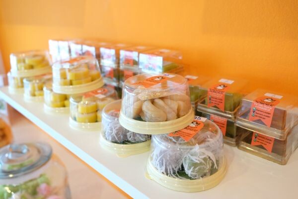 “ส้ม-ชนากานต์ ชัยศรี” ลุยธุรกิจ “ขนมไทย-ฟิวชั่น” เปิดร้านแฟนด์ไชน์แบรนด์ “บ้านส้ม ขนมสวย” ร้านหรู ขนมอร่อย
