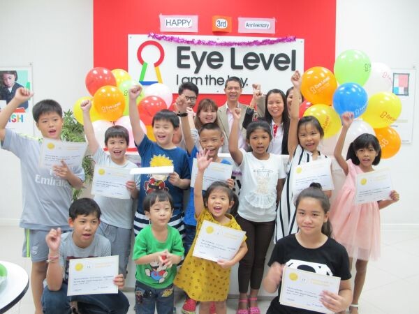ภาพข่าว: สถาบันสอนเสริมนานาชาติ Eye Level Thailand ฉลองครบรอบ 3 ปีก้าวสู่ปีที่ 4 ของสาขาอิมพีเรียลเวิลด์ลาดพร้าว