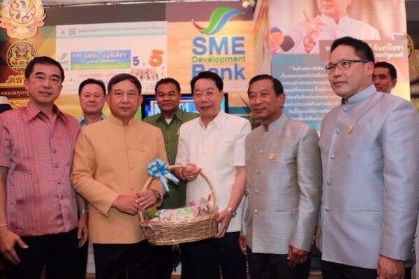 ภาพข่าว: SME Development Bank ออกบูธ ตลาดนัดดิจิทัล คลองผดุงกรุงเกษม