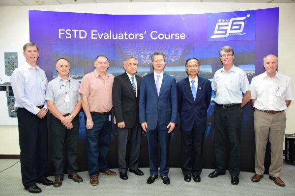ภาพข่าว: การบินไทยสนับสนุนการอบรมหลักสูตร FSTD Evaluators’ Course เพื่อมาตรฐานการบินระดับสากล