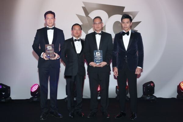 ภาพข่าว: บล.ภัทร รับ 3 รางวัล Platinum Awards จาก Finance Asia  ยืนยันคุณภาพที่เป็นเลิศตลอด 20 ปี
