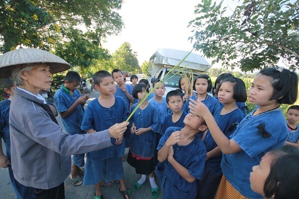 มูลนิธิไทยคมหนุนสร้างเยาวชนนักพัฒนา สู่การสร้างอาชีพในชุมชนบ้านสามขา จ.ลำปาง