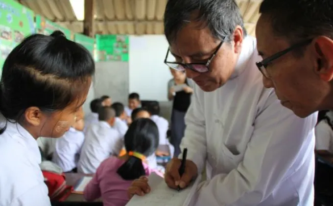 องค์การเวิลด์ เอดูเคชั่นประจำประเทศไทยจัดเวทีประชุมระหว่างกรมการศึกษาทางเลือกของประเทศพม่า