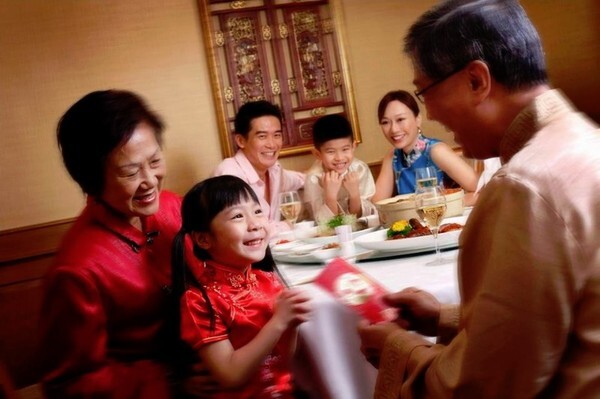 ฉลองตรุษจีนพร้อมอาหารมงคลรสเลิศระดับจักรพรรดิ ณ ห้องอาหารซัมเมอร์ พาเลซ โรงแรมอินเตอร์คอนติเนนตัล กรุงเทพฯ
