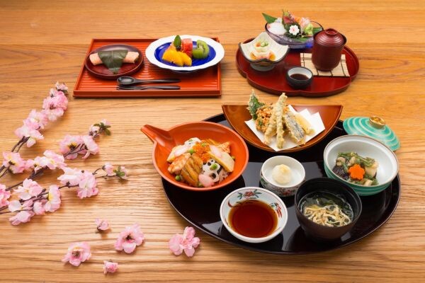 ฉลองเทศกาลวันเด็กผู้หญิง เทศกาลเก่าแก่ของประเทศญี่ปุ่น ณ ห้องอาหาร ยามาซาโตะ
