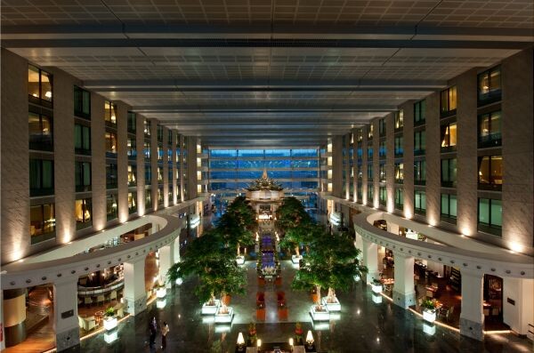 โนโวเทล สุวรรณภูมิ แอร์พอร์ต ติดอันดับหนึ่งในสิบโรงแรมสนามบินที่หรูหราที่สุดในโลก